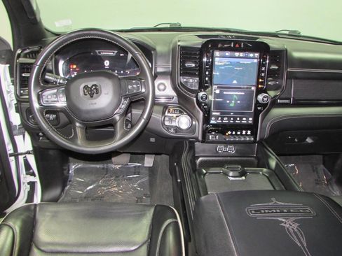 Used 2023 RAM 1500 Limited w/ Body Color Bumper Group image 27