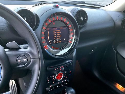 Used 2015 MINI Cooper Paceman S image 7