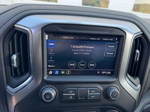 Used 2021 Chevrolet Silverado 1500 LT Trail Boss w/ Bed Protection Package AWD/4WD image 31