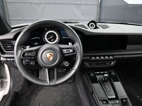Certified 2024 Porsche 911 Carrera GTS RWD image 18