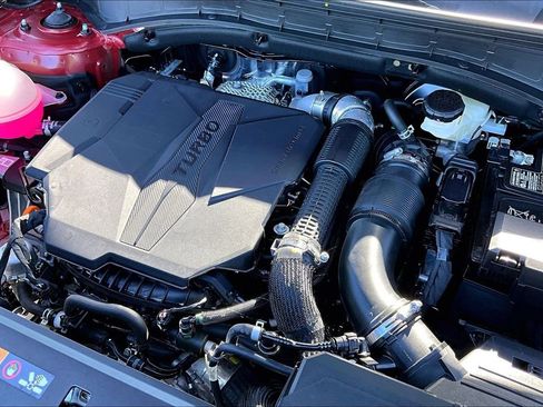 Used 2025 Hyundai Santa Fe SEL FWD image 35