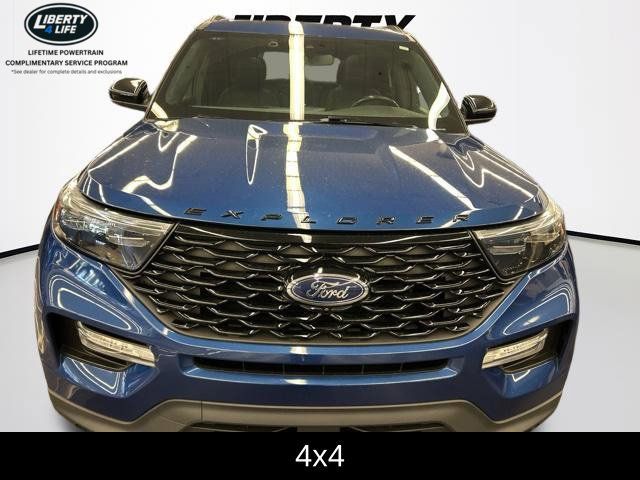 Used 2023 Ford Explorer ST-Line w/ Class IV Trailer Tow Package AWD/4WD image 12