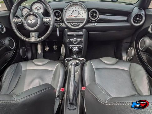 Used 2013 MINI Cooper S w/ Sport Pkg image 10