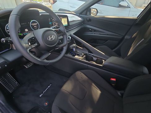 New 2026 Hyundai Elantra Sport FWD image 15
