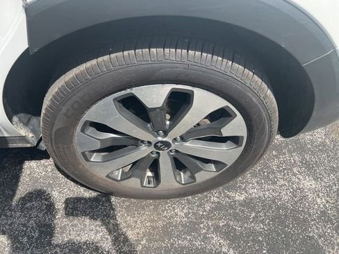 Used 2020 Kia Telluride S AWD/4WD image 12