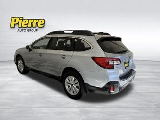 Used 2019 Subaru Outback 2.5i Premium AWD/4WD video 2