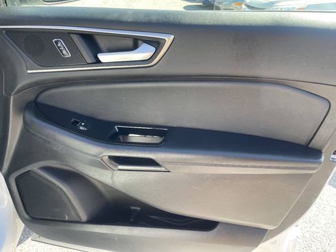 Used 2017 Ford Edge SEL w/ Equipment Group 201A AWD/4WD image 26