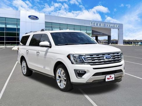 Used 2018 Ford Expedition Max Limited w/ Equipment Group 302A RWD image 6