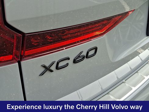 New 2026 Volvo XC60 B5 Ultra w/ Protection Package Premier AWD/4WD image 17