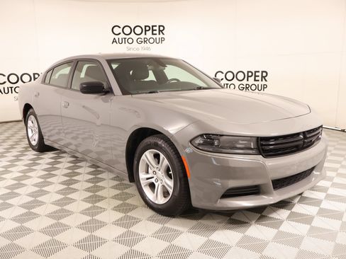 Used 2023 Dodge Charger SXT w/ Cold Weather Package RWD image 1