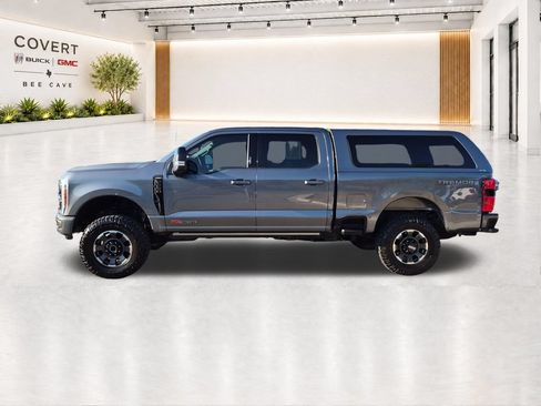 Used 2024 Ford F250 Lariat w/ Lariat Ultimate Package AWD/4WD image 9