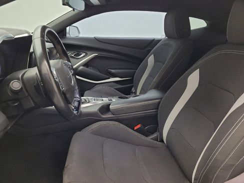 Used 2017 Chevrolet Camaro LT image 17