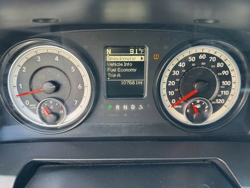 Used 2015 RAM 1500 Express AWD/4WD image 27