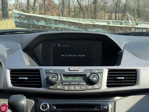 Used 2015 Honda Odyssey Touring Elite image 32