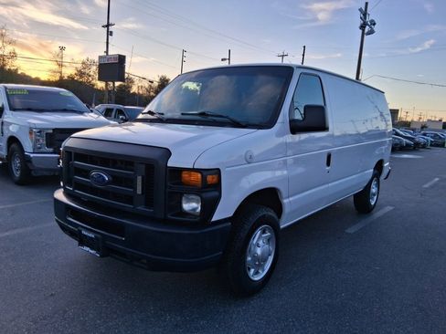 Used 2013 Ford E-150 and Econoline 150 w/ PWR Group image 3