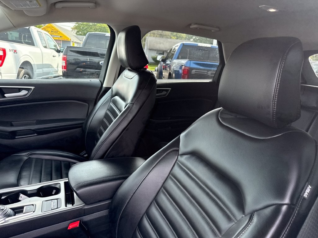 Used 2024 Ford Edge SEL w/ Convenience Package AWD/4WD image 25