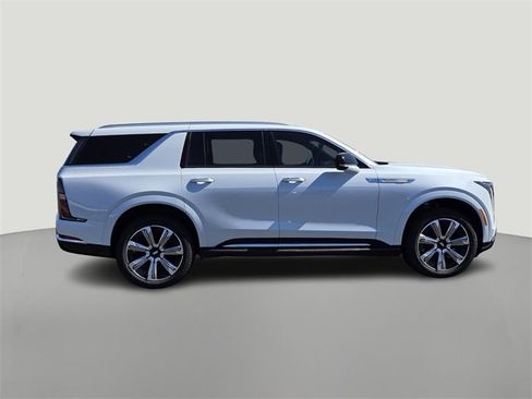 New 2026 Cadillac Escalade IQL Luxury w/ LPO, Etrunk Organizer Package image 7