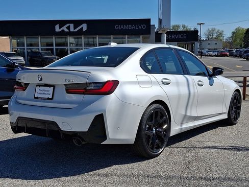 New 2026 BMW 330i xDrive Sedan w/ M Sport Package AWD/4WD image 7