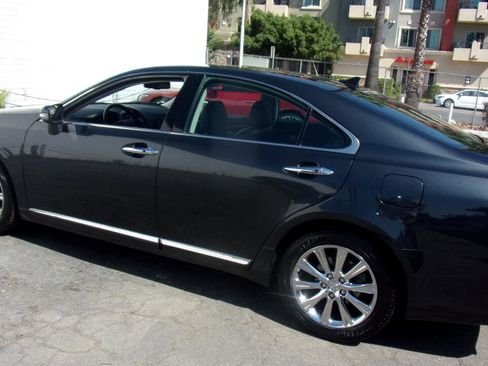 Used 2010 Lexus ES 350 image 11