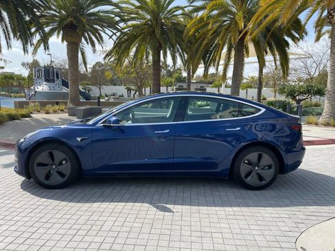 Used 2020 Tesla Model 3 Long Range AWD/4WD image 12