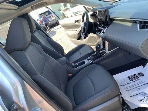 Used 2024 Toyota Corolla Cross LE image 14