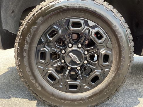 Used 2022 Chevrolet Silverado 2500 LT w/ Z71 Sport Edition AWD/4WD image 47