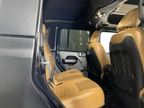 Used 2021 Jeep Gladiator Mojave image 24