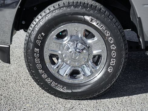 Used 2024 RAM 2500 Tradesman w/ Chrome Appearance Group image 44