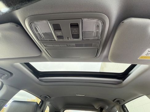 Used 2019 Honda CR-V EX-L image 9