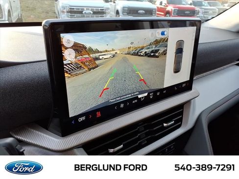 New 2026 Ford Explorer Active w/ Active Comfort Package image 17