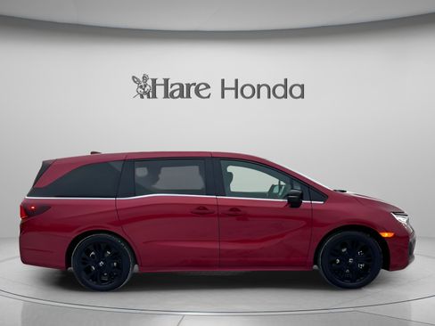 New 2026 Honda Odyssey Sport-L image 4