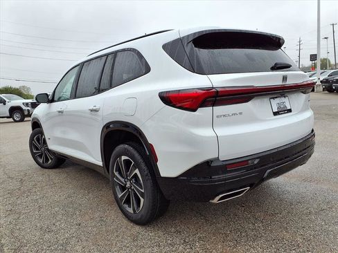 New 2026 Buick Enclave Sport Touring w/ LPO, Floor Liner Package FWD image 23
