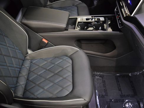 New 2025 Volkswagen Atlas Cross Sport SEL Premium R-Line image 7