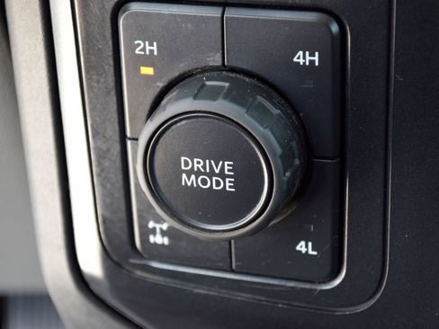 Used 2024 Ford F250 XL w/ FX4 Off-Road Package AWD/4WD image 11