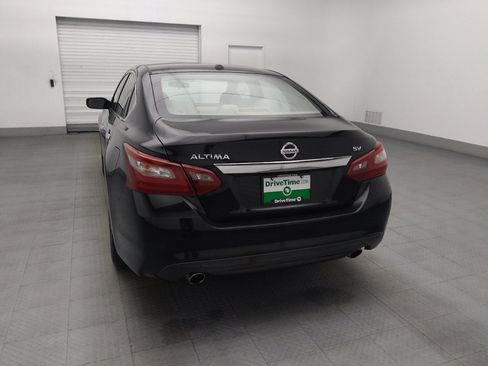 Used 2018 Nissan Altima 2.5 SV FWD image 6