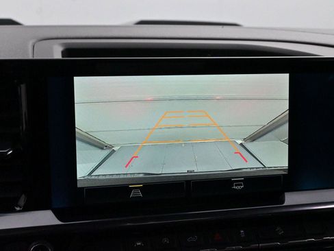 Used 2023 Chevrolet Silverado 1500 LT Trail Boss w/ Protection Package image 21