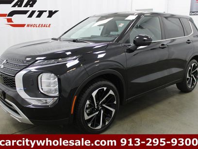 Used 2023 Mitsubishi Outlander SE