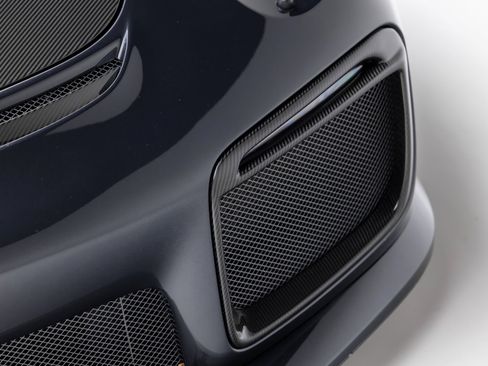 Used 2018 Porsche 911 GT2 RS image 46