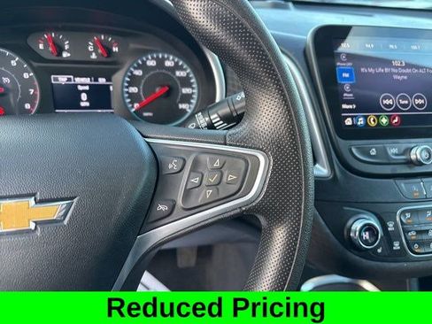Used 2023 Chevrolet Malibu LT FWD image 18