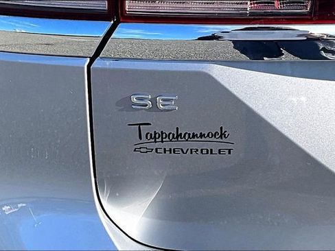 Used 2025 Volkswagen Atlas SE image 24