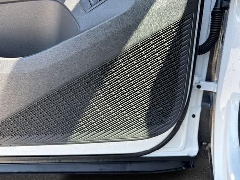 Certified 2026 Volkswagen Atlas SE FWD image 37