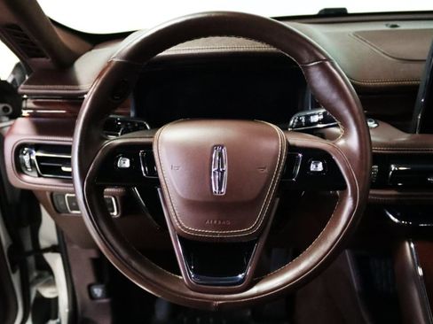 Used 2024 Lincoln Aviator Black Label AWD/4WD image 41