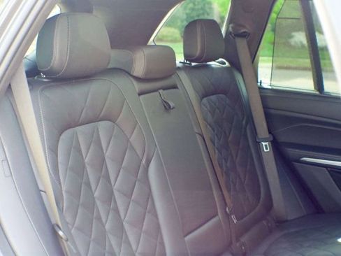 Used 2024 BMW X5 M60i image 55