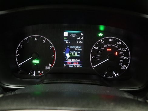 Used 2023 Toyota Corolla Cross AWD Hybrid image 37