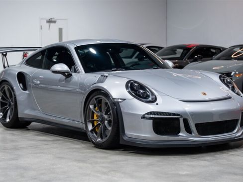 Used 2016 Porsche 911 GT3 RS RWD image 16