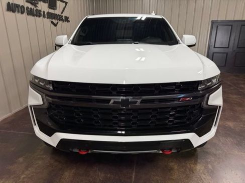Used 2022 Chevrolet Suburban Z71 w/ Z71 Off-Road Package AWD/4WD image 2