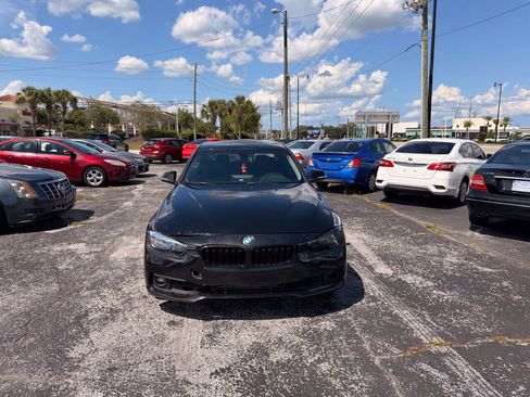 Used 2016 BMW 320i Sedan RWD image 1
