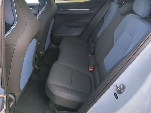 New 2025 Volvo EX30 Plus w/ Climate Package image 12