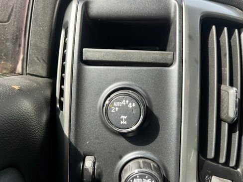 Used 2018 Chevrolet Silverado 1500 LT w/ All Star Edition image 12