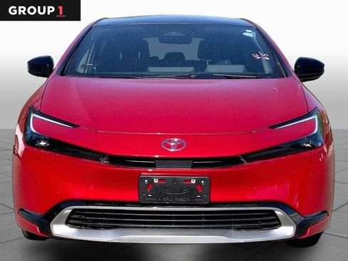 Used 2024 Toyota Prius Prime FWD image 6